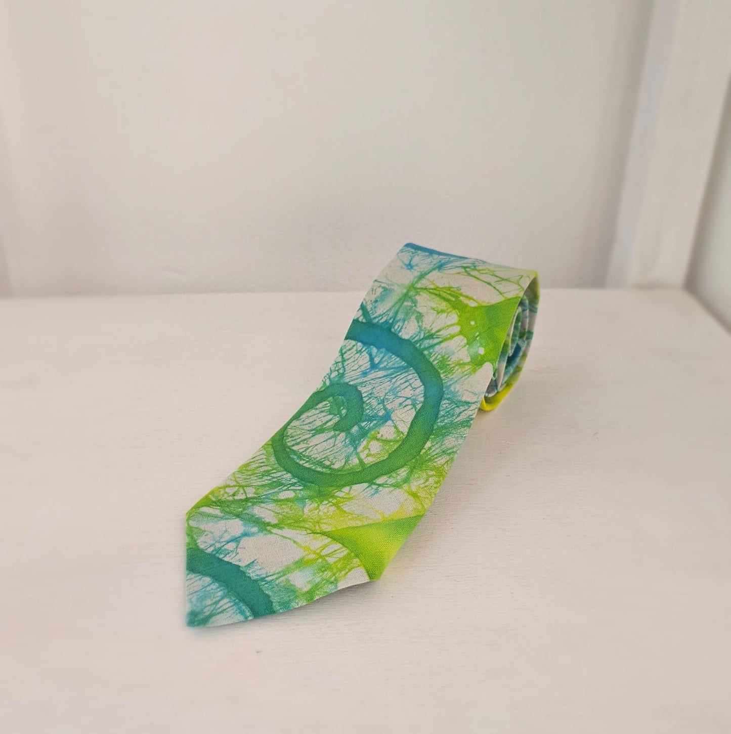 Batik Tie