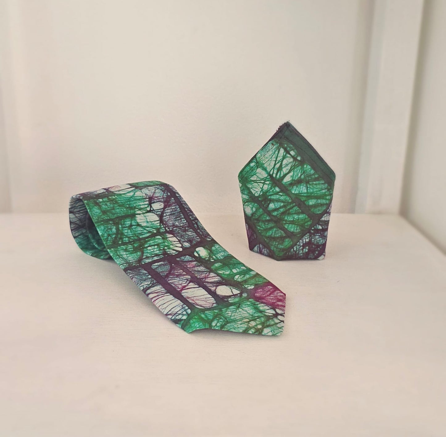 Batik Tie Set